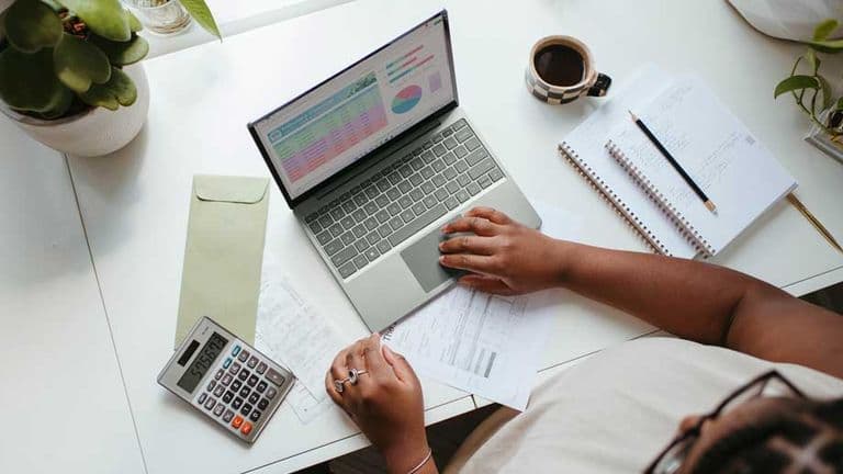 sueldos de empleados